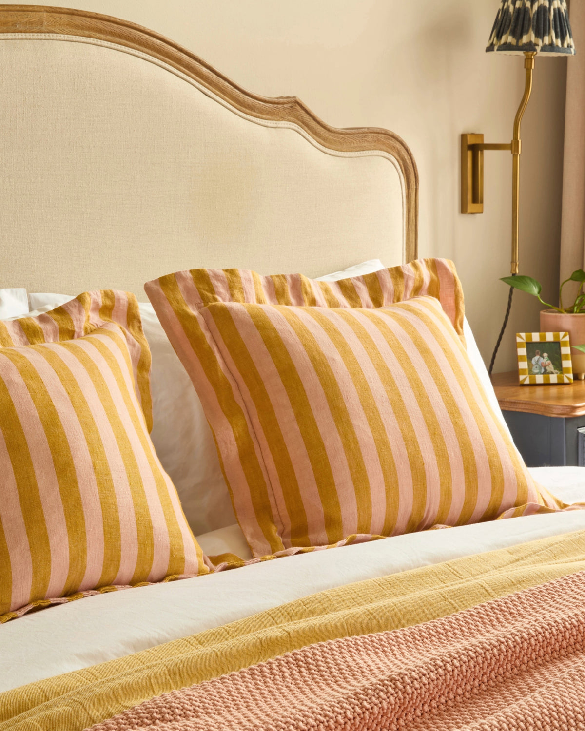 Cushions & Bolsters