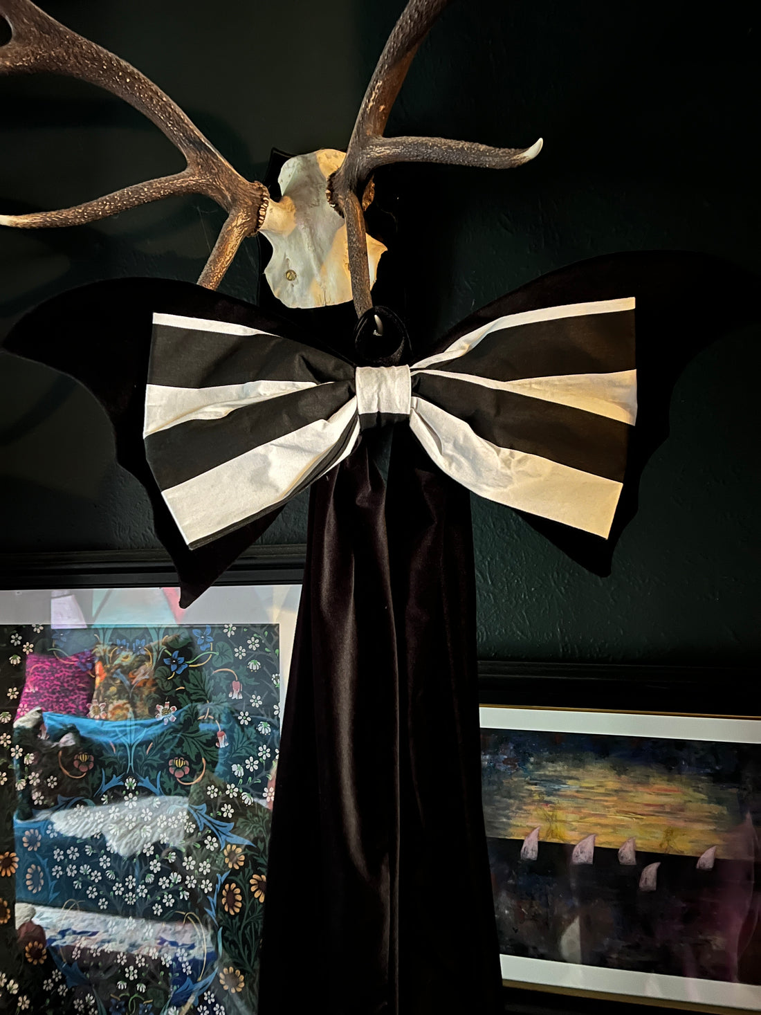 BLACK VELVET & WHITE STRIPE BAT BOW